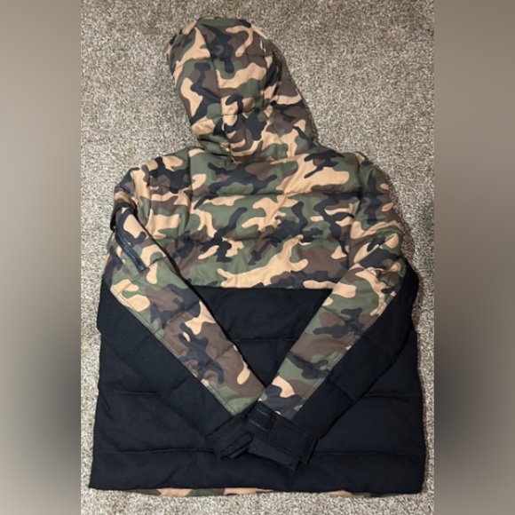 Forever 21 mens camouflage jacket - Picture 2 of 3